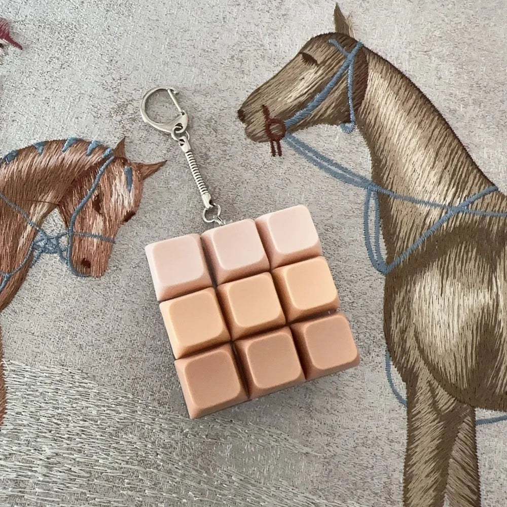 Relaxing 2/3/6/9 Keys Finger Keyboard Key Button Keycap Decompression Toy Gadget Pass The Time Clicker Toy Adult