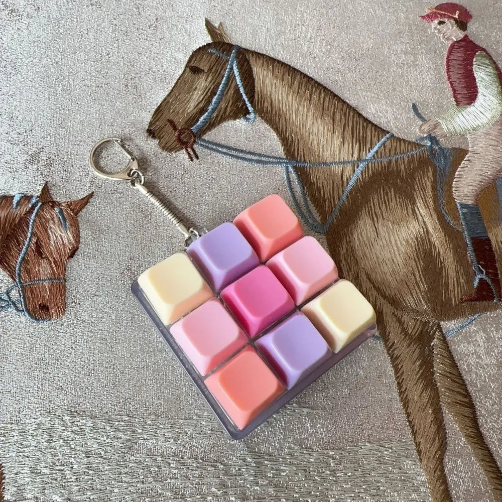 Relaxing 2/3/6/9 Keys Finger Keyboard Key Button Keycap Decompression Toy Gadget Pass The Time Clicker Toy Adult